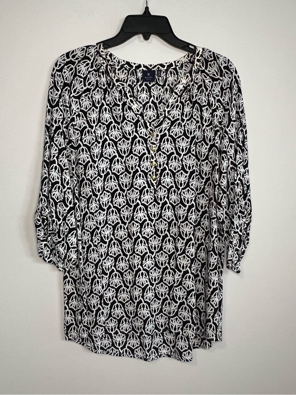 Kaari Blue Black & White Floral Print Tunic